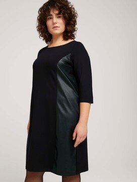 Shift dress with faux leather insert - 5 - My True Me