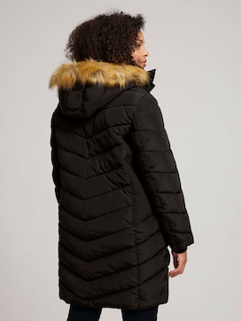 Curvy - quilted coat with faux fur on the hood - 2 - My True Me