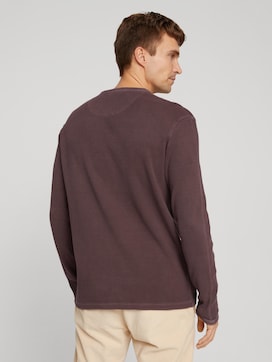 Textured long-sleeved shirt - 2 - TOM TAILOR