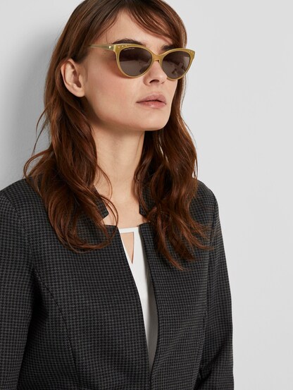 Prada ultravox cat eye sunglasses deals