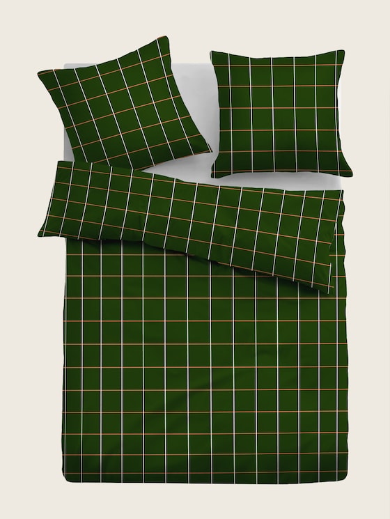 Bed linen in a check pattern