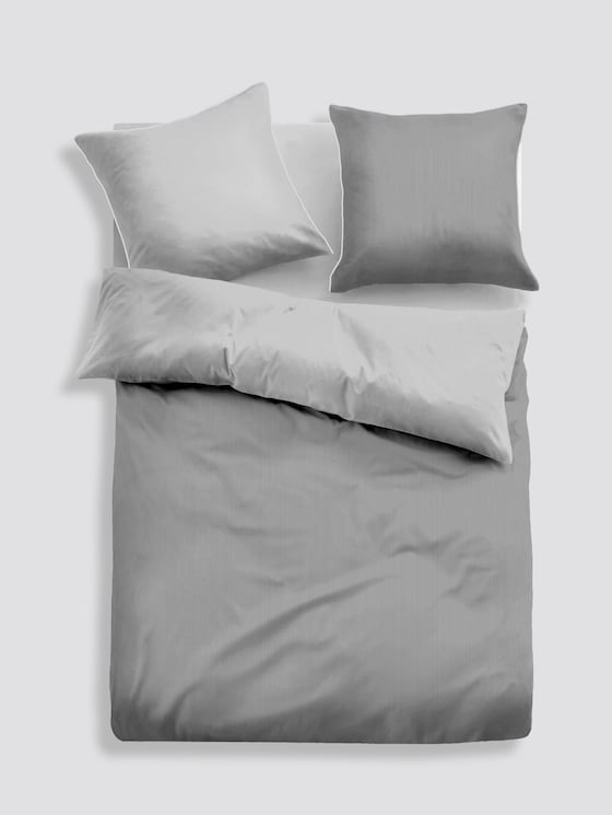 satin bed linen