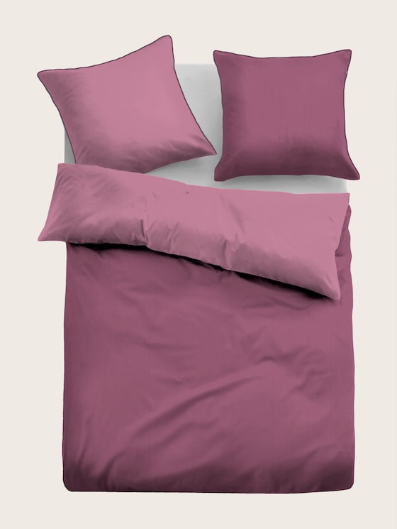 Parure de lit en satin à fines rayures par Unisex, wine/ offwhite