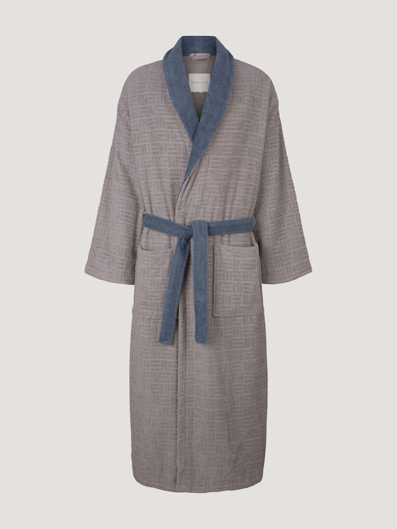 patterned bathrobe