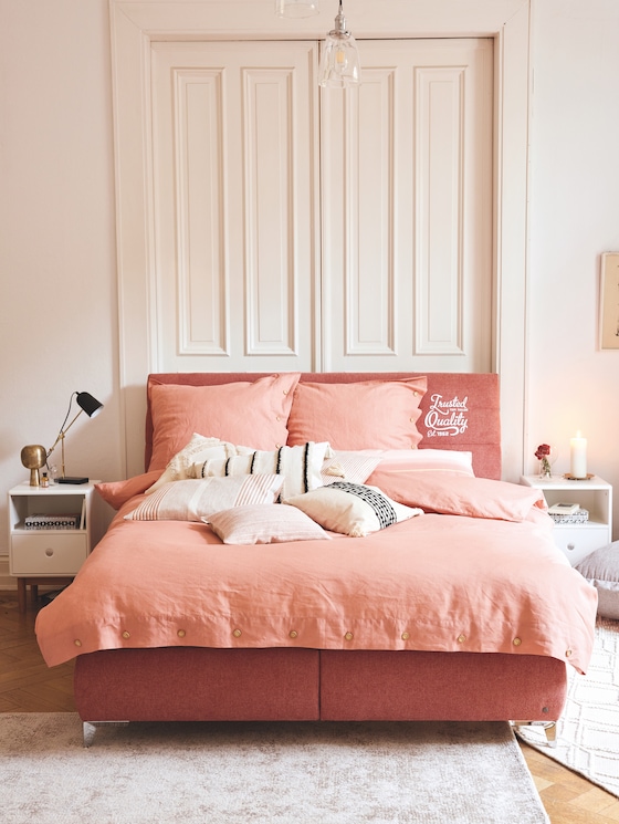 linen bedding - natural colours