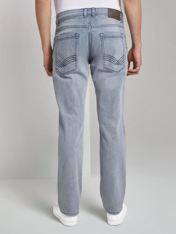 Josh Regular Slim Jeans - Männer - Used Light Stone Blue Denim Josh Regular Slim Jeans - Männer - Used Light Stone Blue Denim - 2 - TOM TAILOR