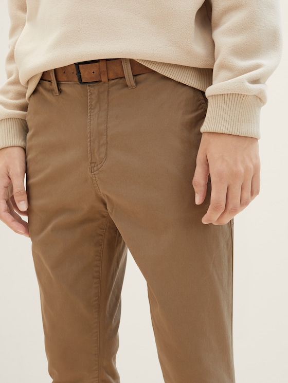 Chinos with a belt