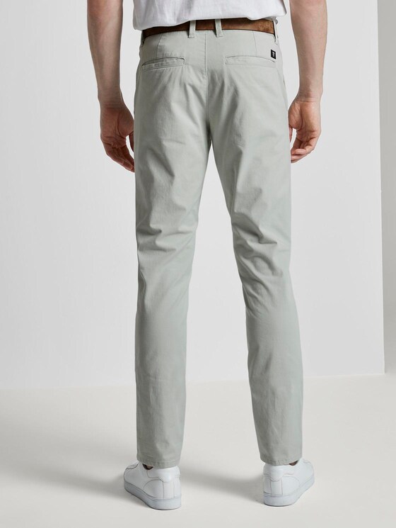 Chino Hose mit Gürtel - Männer - breeze of mint Chino Hose mit Gürtel - Männer - breeze of mint - 2 - TOM TAILOR Denim
