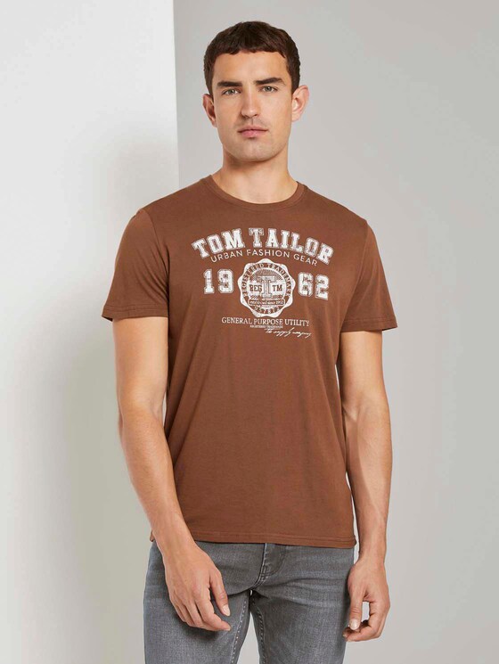 T-Shirt mit Logo-Print - Männer - brown oak T-Shirt mit Logo-Print - Männer - brown oak - 1 - TOM TAILOR