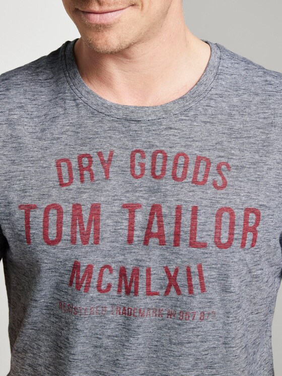 T-Shirt mit Print - Männer - navy white yarndye stripe T-Shirt mit Print - Männer - navy white yarndye stripe - 9 - TOM TAILOR