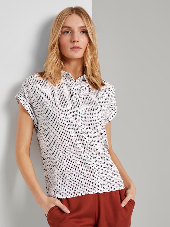 Kurzärmlige Bluse mit Kent-Kragen - Frauen - white geometric design Kurzärmlige Bluse mit Kent-Kragen - Frauen - white geometric design - 5 - TOM TAILOR
