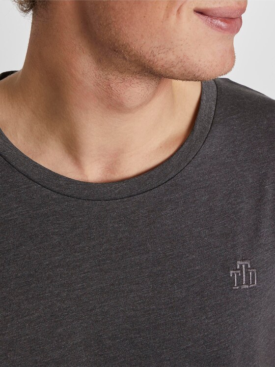 T-Shirt mit Logo-Stickerei - Männer - Black Non-Solid T-Shirt mit Logo-Stickerei - Männer - Black Non-Solid - 9 - TOM TAILOR Denim