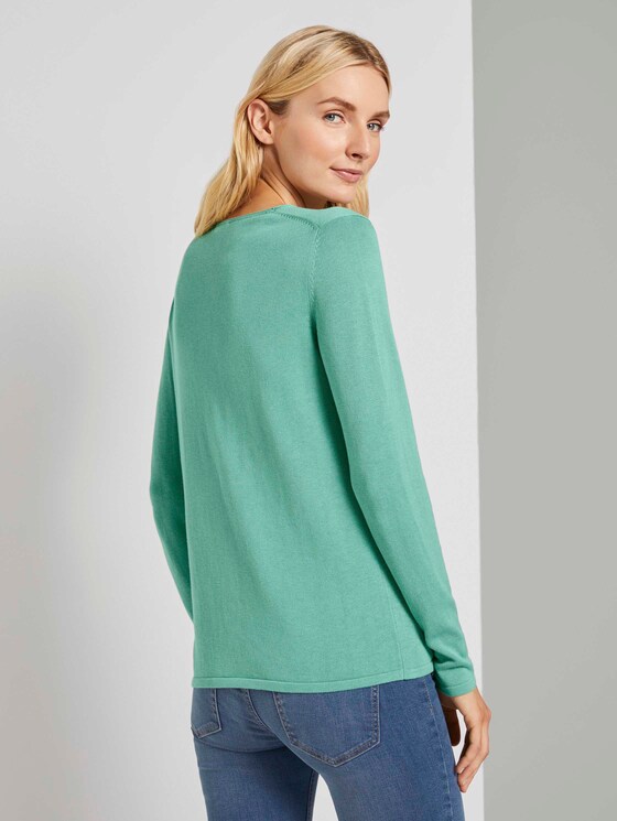 Pullover mit V-Ausschnitt - Frauen - soft leaf green Pullover mit V-Ausschnitt - Frauen - soft leaf green - 2 - TOM TAILOR