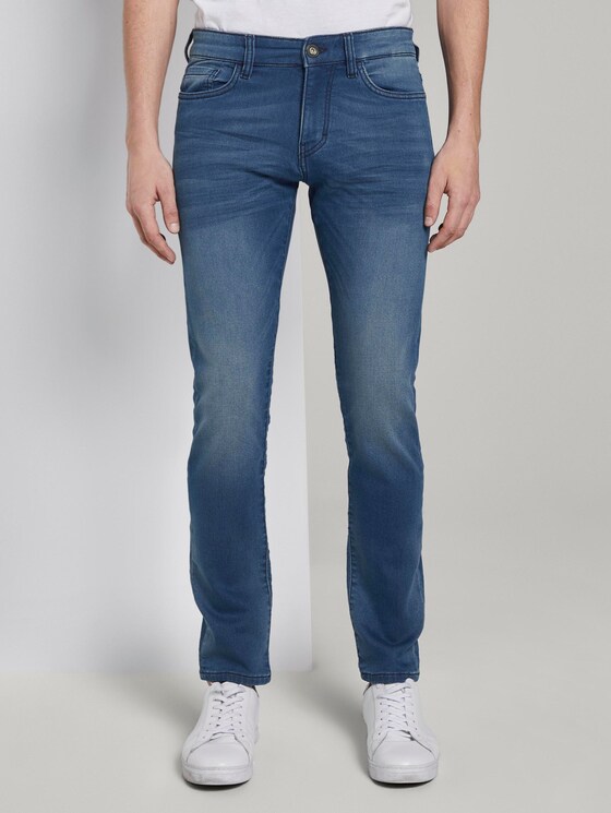 Troy slim jeans in a sweat look - Men - mid stone wash denim Troy slim jeans in a sweat look - Men - mid stone wash denim - 1 - TOM TAILOR