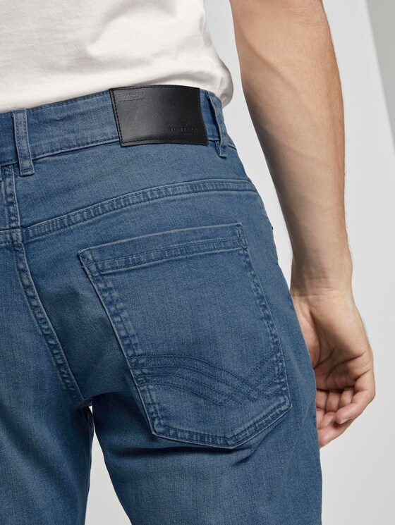 Josh Regular Slim Jeans - Mannen - Used Bleached Blue Denim Josh Regular Slim Jeans - Mannen - Used Bleached Blue Denim - 9 - TOM TAILOR