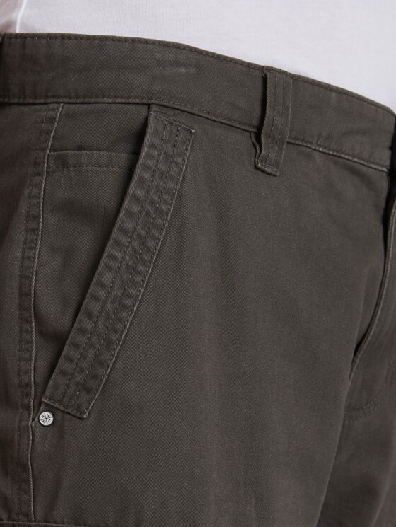 Morris Relaxed Bermuda Cargo-Shorts - Männer - Dark Raven Grey Morris Relaxed Bermuda Cargo-Shorts - Männer - Dark Raven Grey - 9 - TOM TAILOR