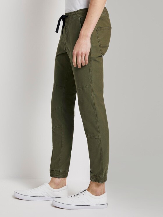 Slim Cargo Joggerfit Hose - Männer - Dry Greyish Olive Slim Cargo Joggerfit Hose - Männer - Dry Greyish Olive - 11 - TOM TAILOR Denim
