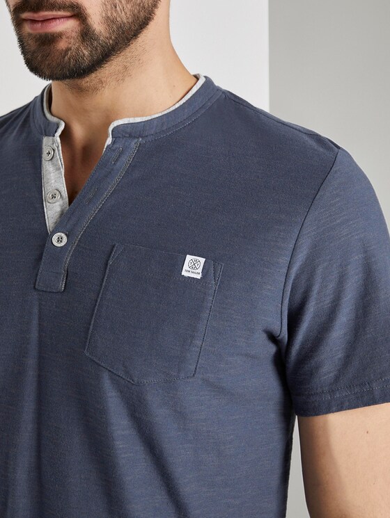 Gestreiftes Henley-T-Shirt - Männer - cyber grey yarndye stripe Gestreiftes Henley-T-Shirt - Männer - cyber grey yarndye stripe - 10 - TOM TAILOR