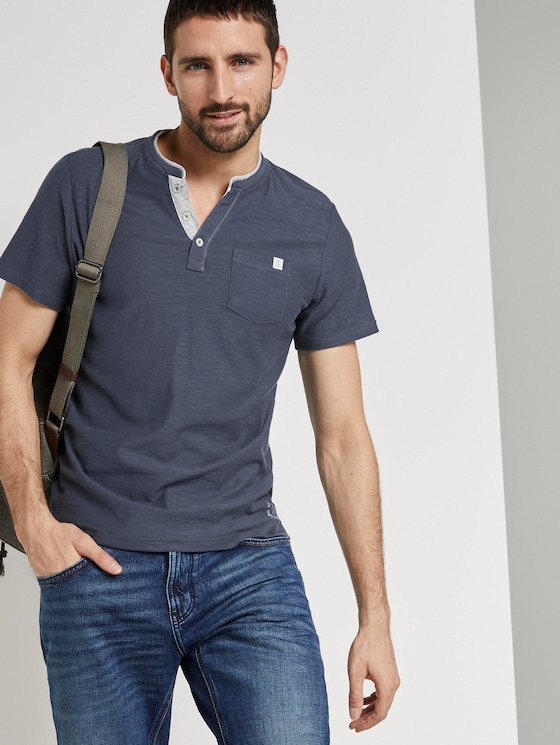 Gestreiftes Henley-T-Shirt - Männer - cyber grey yarndye stripe Gestreiftes Henley-T-Shirt - Männer - cyber grey yarndye stripe - 5 - TOM TAILOR