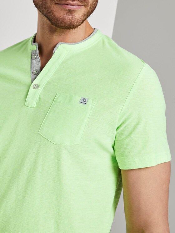 Gestreiftes Henley-T-Shirt - Männer - neon green white fine stripe Gestreiftes Henley-T-Shirt - Männer - neon green white fine stripe - 9 - TOM TAILOR