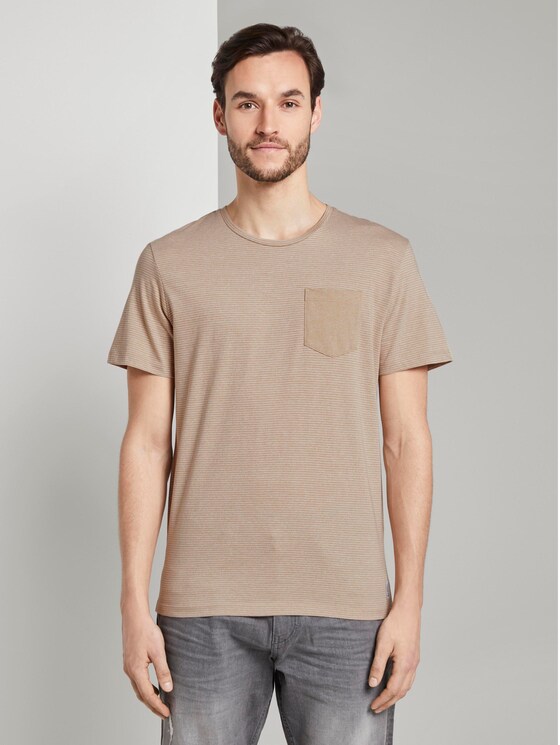 Gestreiftes T-Shirt mit Brusttasche - Männer - sandy mocktwist stripe Gestreiftes T-Shirt mit Brusttasche - Männer - sandy mocktwist stripe - 1 - TOM TAILOR