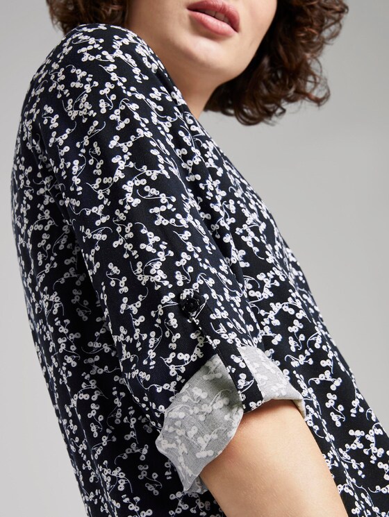 Bluse mit Blumenmuster - Frauen - navy flowery design Bluse mit Blumenmuster - Frauen - navy flowery design - 9 - TOM TAILOR