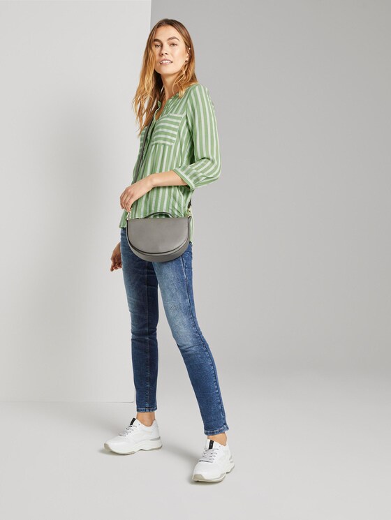 Striped blouse with pockets - Women - green white vertical stripe Striped blouse with pockets - Women - green white vertical stripe - 3 - TOM TAILOR