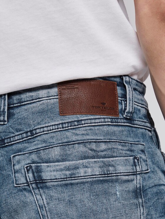 Morris relaxed Bermuda denim shorts - Men - light stone wash denim Morris relaxed Bermuda denim shorts - Men - light stone wash denim - 9 - TOM TAILOR