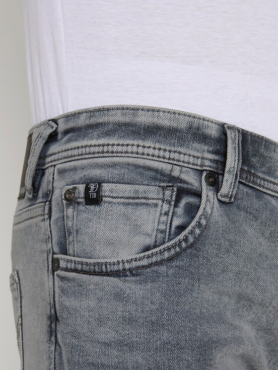 Piers Slim Jeans - Männer - used bleached grey denim Piers Slim Jeans - Männer - used bleached grey denim - 9 - TOM TAILOR Denim