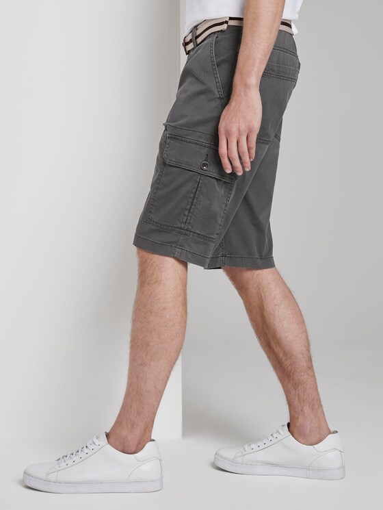 Gemusterte Cargo-Shorts mit Gürtel - Männer - grey small t design Gemusterte Cargo-Shorts mit Gürtel - Männer - grey small t design - 11 - TOM TAILOR
