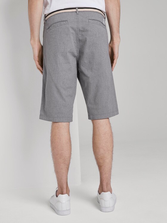 Gemusterte Josh Regular Slim Bermuda-Shorts mit Gürtel - Männer - Grey Melange Gemusterte Josh Regular Slim Bermuda-Shorts mit Gürtel - Männer - Grey Melange - 2 - TOM TAILOR