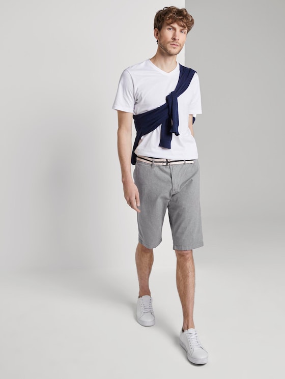 Gemusterte Josh Regular Slim Bermuda-Shorts mit Gürtel - Männer - Grey Melange Gemusterte Josh Regular Slim Bermuda-Shorts mit Gürtel - Männer - Grey Melange - 3 - TOM TAILOR