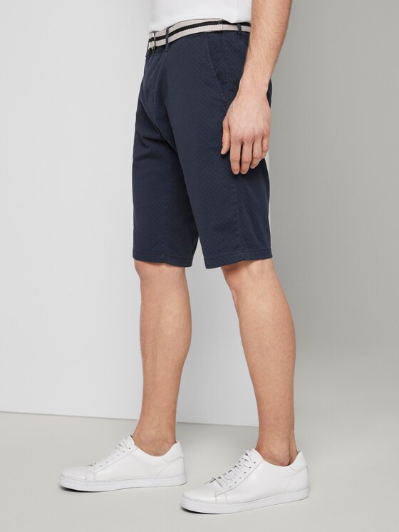 Gemusterte Josh Regular Slim Bermuda-Shorts mit Gürtel - Männer - blue dot minimal design Gemusterte Josh Regular Slim Bermuda-Shorts mit Gürtel - Männer - blue dot minimal design - 11 - TOM TAILOR