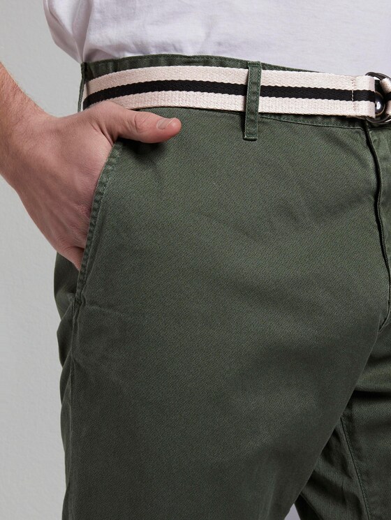 Gemusterte Josh Regular Slim Bermuda-Shorts mit Gürtel - Männer - green rhomb design Gemusterte Josh Regular Slim Bermuda-Shorts mit Gürtel - Männer - green rhomb design - 9 - TOM TAILOR