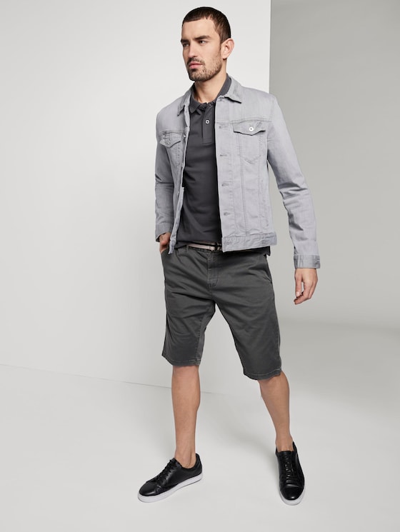 Gemusterte Josh Regular Slim Bermuda-Shorts mit Gürtel - Männer - grey bean design Gemusterte Josh Regular Slim Bermuda-Shorts mit Gürtel - Männer - grey bean design - 3 - TOM TAILOR