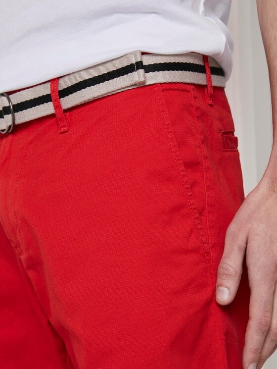 Gemusterte Josh Regular Slim Bermuda-Shorts mit Gürtel - Männer - red bean design Gemusterte Josh Regular Slim Bermuda-Shorts mit Gürtel - Männer - red bean design - 9 - TOM TAILOR
