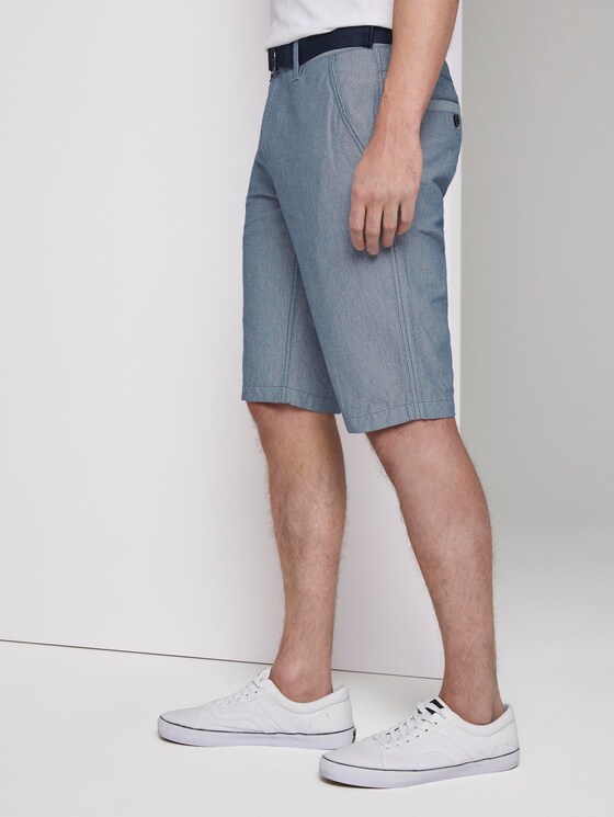 Gemusterte Josh Regular Slim Baumwoll-Shorts mit Gürtel - Männer - Light Blue Minimal Indigo Gemusterte Josh Regular Slim Baumwoll-Shorts mit Gürtel - Männer - Light Blue Minimal Indigo - 11 - TOM TAILOR