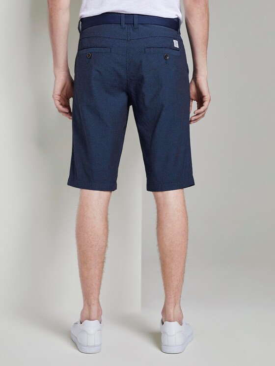 Gemusterte Josh Regular Slim Baumwoll-Shorts mit Gürtel - Männer - Indigo Dots Gemusterte Josh Regular Slim Baumwoll-Shorts mit Gürtel - Männer - Indigo Dots - 2 - TOM TAILOR
