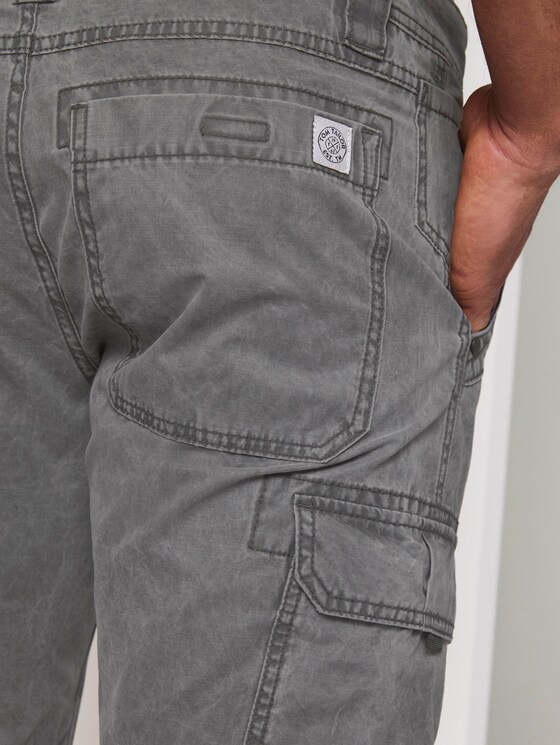 Cargo Bermuda shorts in a washed look - Men - Tarmac Grey Cargo Bermuda shorts in a washed look - Men - Tarmac Grey - 10 - TOM TAILOR