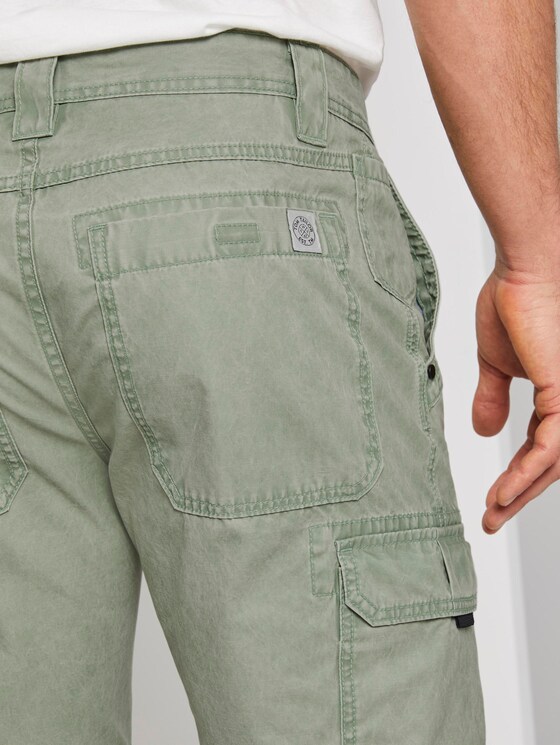 Cargo Bermuda-Shorts im Washed-Look - Männer - light summer olive Cargo Bermuda-Shorts im Washed-Look - Männer - light summer olive - 10 - TOM TAILOR