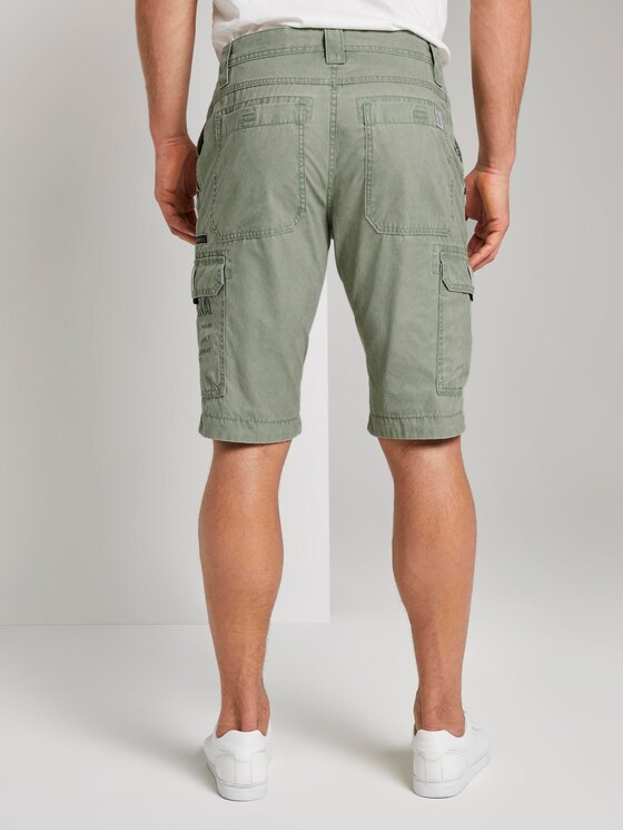 Cargo Bermuda-Shorts im Washed-Look - Männer - light summer olive Cargo Bermuda-Shorts im Washed-Look - Männer - light summer olive - 2 - TOM TAILOR