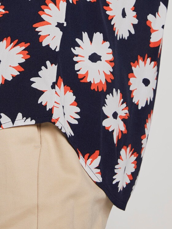 Long-sleeved blouse with a floral print - Women - navy floral design Long-sleeved blouse with a floral print - Women - navy floral design - 10 - Mine to five