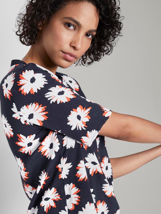 T-Shirt mit Blumenmuster - Frauen - navy floral design T-Shirt mit Blumenmuster - Frauen - navy floral design - 9 - Mine to five