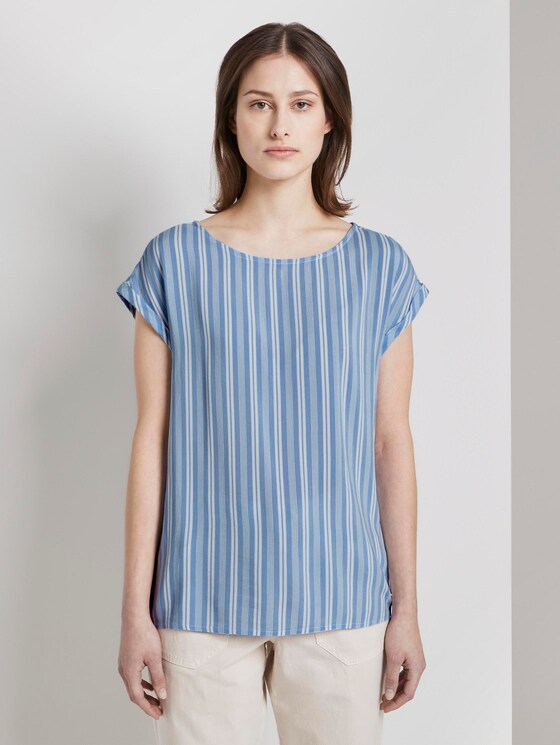 Gemustertes T-Shirt mit Cut-Out - Frauen - light blue vertical stripe Gemustertes T-Shirt mit Cut-Out - Frauen - light blue vertical stripe - 1 - TOM TAILOR Denim
