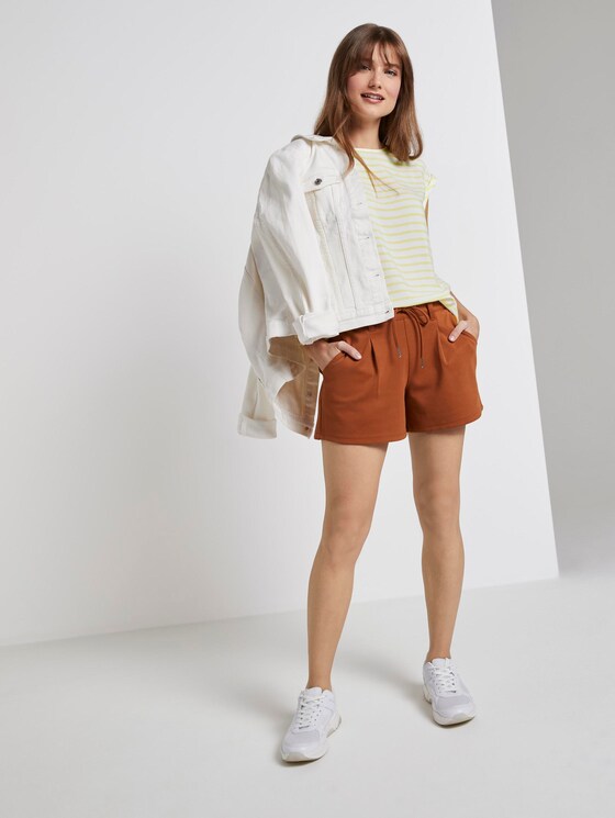 Gemustertes T-Shirt mit Cut-Out - Frauen - yellow white horizontal stripe Gemustertes T-Shirt mit Cut-Out - Frauen - yellow white horizontal stripe - 3 - TOM TAILOR Denim