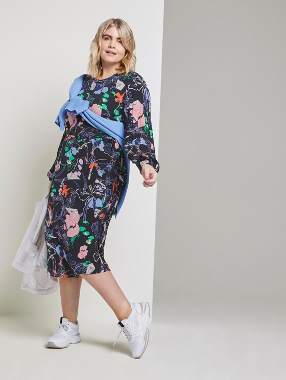 Gemustertes Midi-Kleid - Frauen - navy new flower print Gemustertes Midi-Kleid - Frauen - navy new flower print - 3 - My True Me