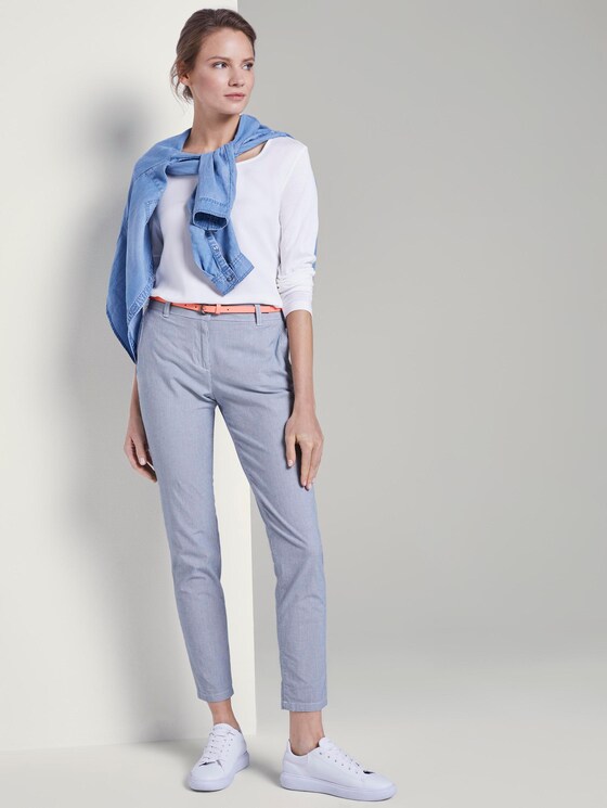 Schlichte Chino mit Gürtel - Frauen - Thin Stripe Pants Schlichte Chino mit Gürtel - Frauen - Thin Stripe Pants - 3 - TOM TAILOR