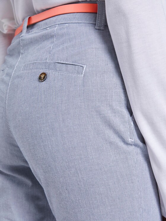 Schlichte Chino mit Gürtel - Frauen - Thin Stripe Pants Schlichte Chino mit Gürtel - Frauen - Thin Stripe Pants - 9 - TOM TAILOR
