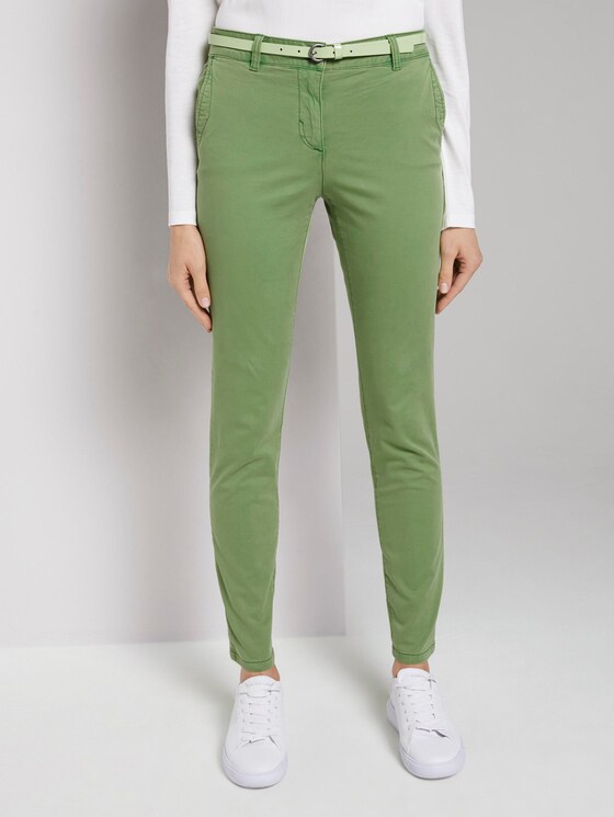 Schlichte Chino mit Gürtel - Frauen - sundried turf green Schlichte Chino mit Gürtel - Frauen - sundried turf green - 1 - TOM TAILOR