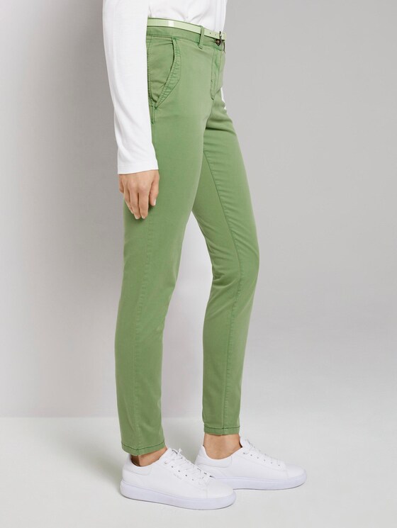 Schlichte Chino mit Gürtel - Frauen - sundried turf green Schlichte Chino mit Gürtel - Frauen - sundried turf green - 11 - TOM TAILOR